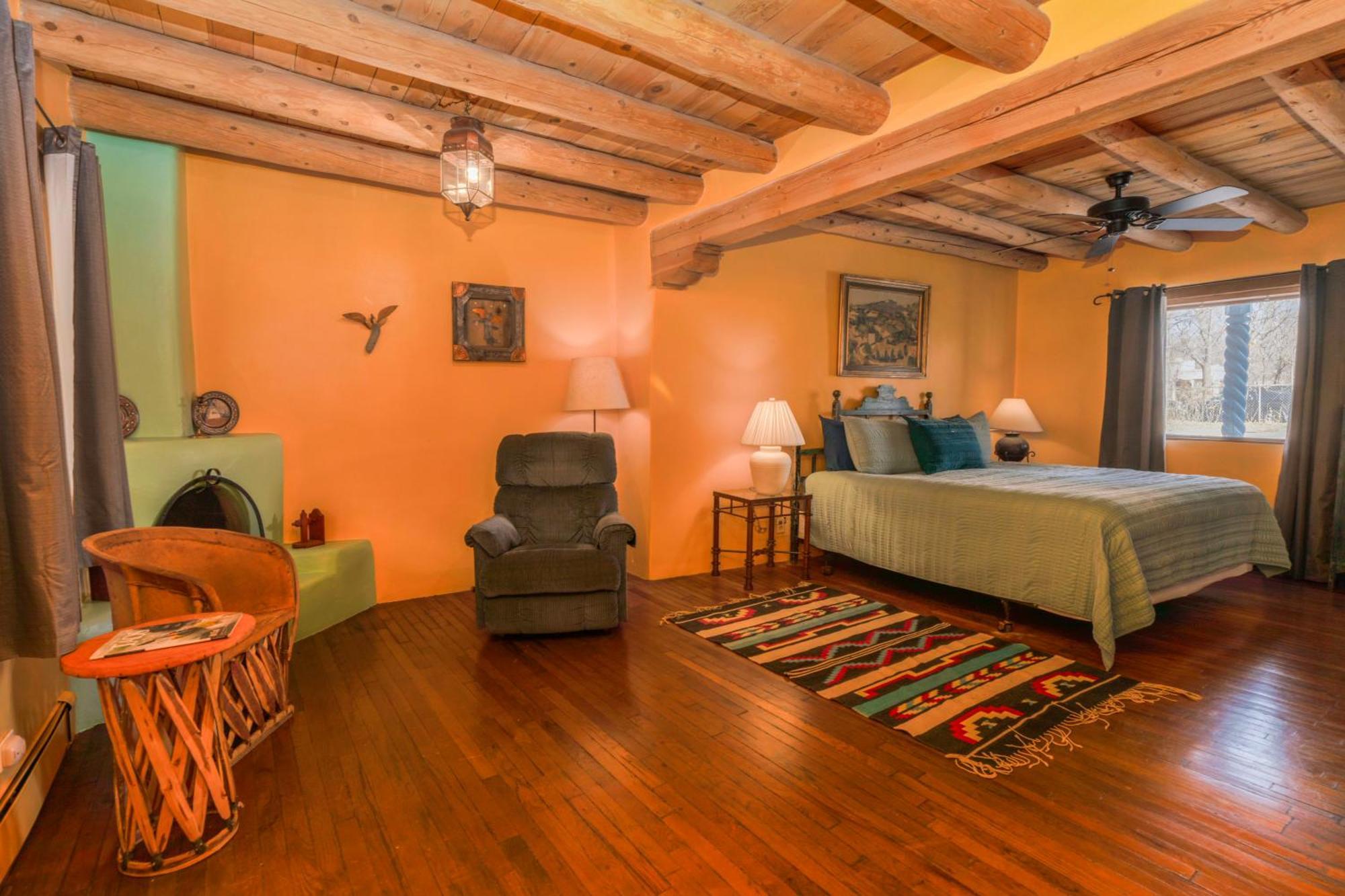 Casa Benavides Inn Τάος Εξωτερικό φωτογραφία
